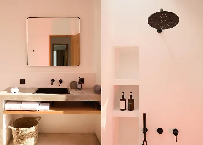 Domus 2 By Balisuperhost